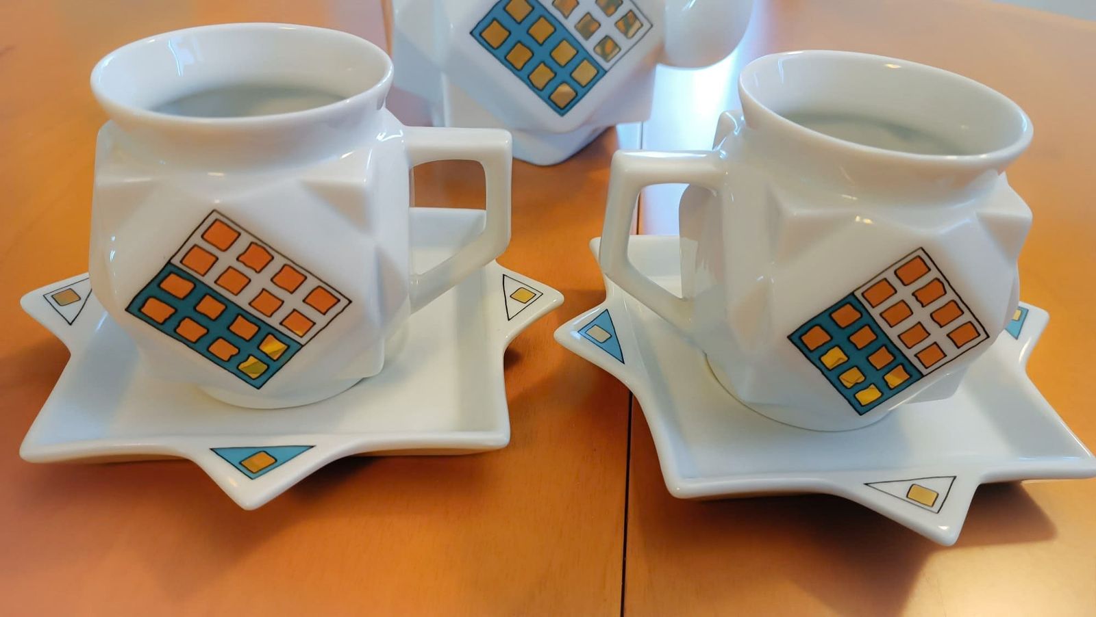 Remo Bianco Porcelain Coffee Service Tableaux Dores Tete A Tete Duet Limited Edition photo vinterior