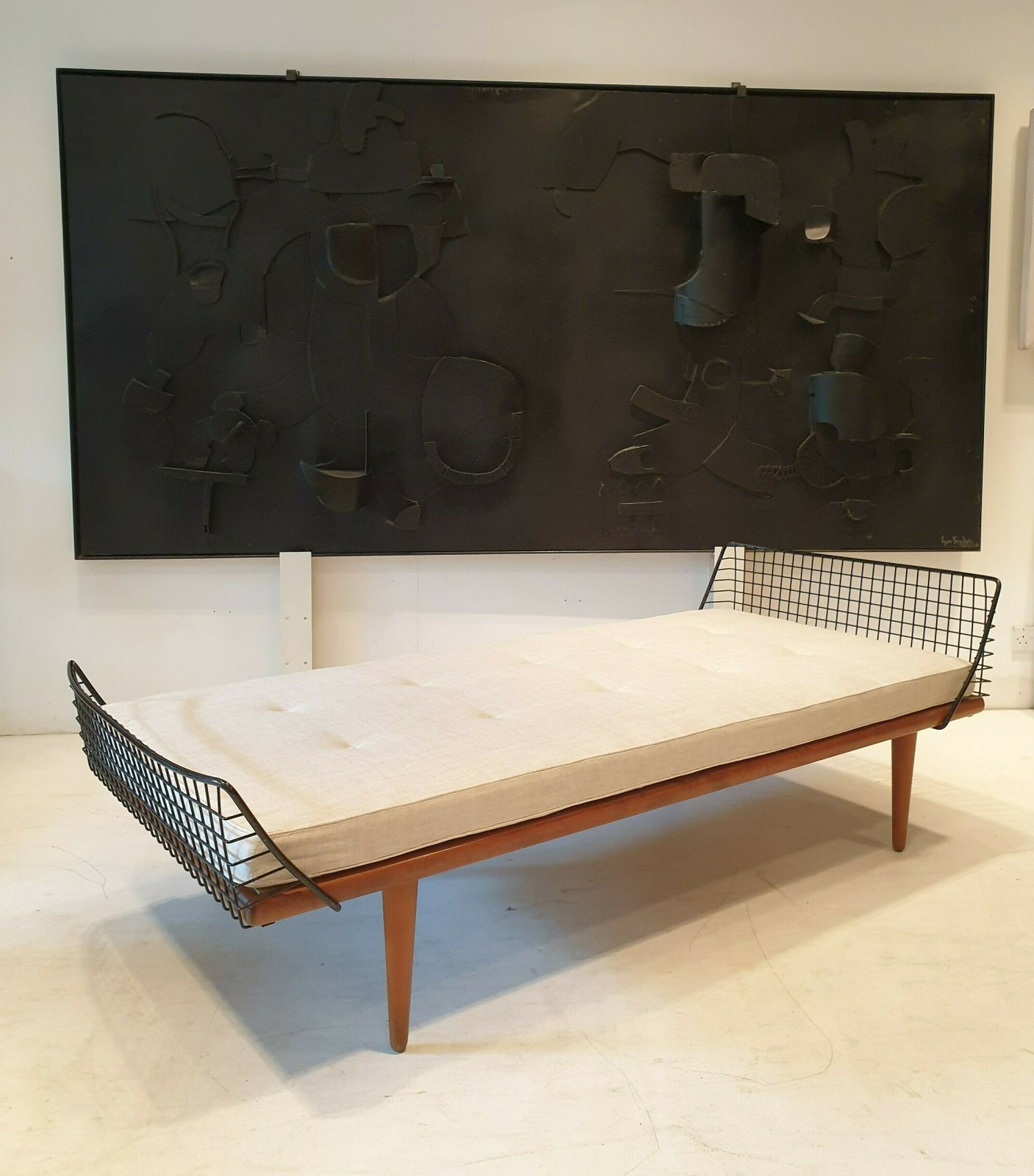 Mid Century Modern Daybed By Nk Verkstader Nykoping, Sweden photo for sale