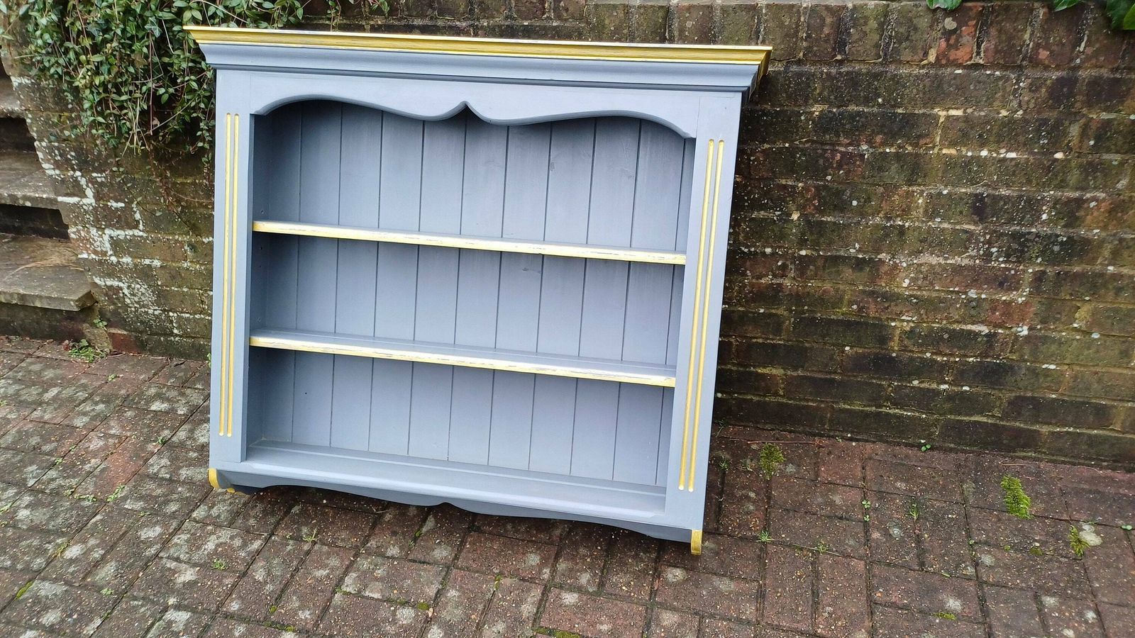 Superb Hand Painted Dark Grey Wall Shelves Gold Highlights Adjustable. Kitchen Bathroom Etc
