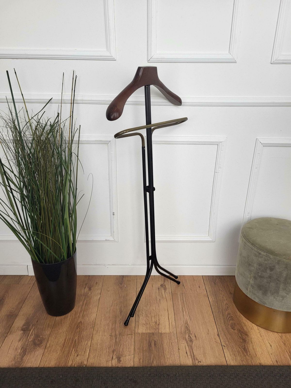 1950s Italian Fratelli Reguitti Midcentury Brass Metal Wood Valet Stand Dressboy photo Furniture