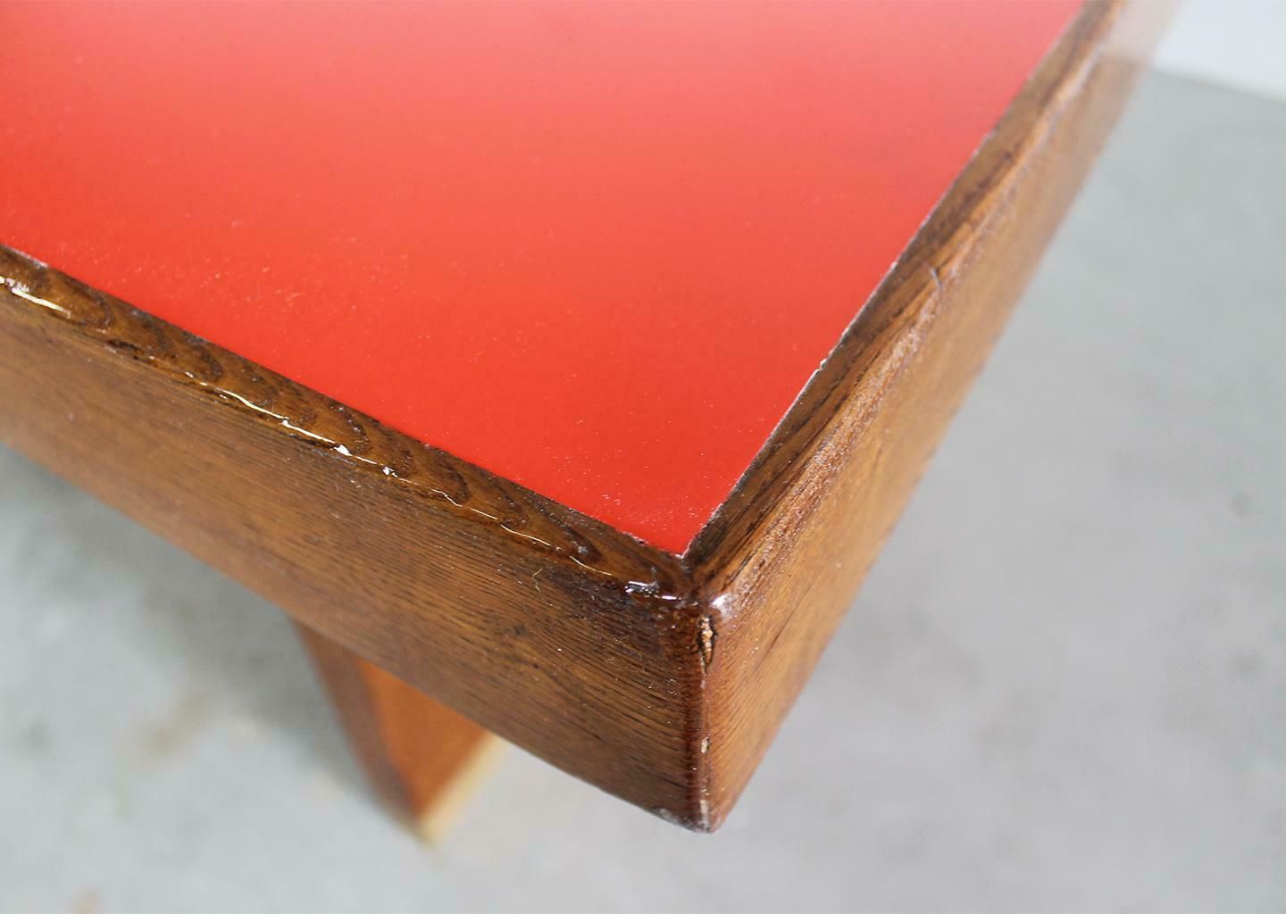 photo furniture Gio Ponti Table In Oak Brass And Red Laminate Italian Manifacture 1950s
