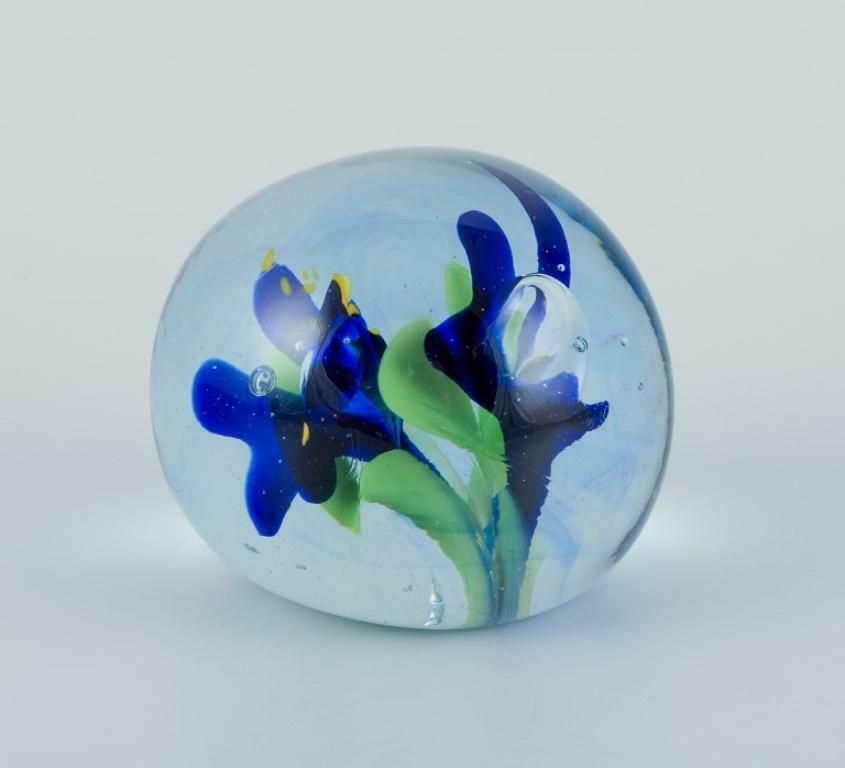 Scandinavian Glass Artist. Set Of Three Paperweights In Art Glass. Flower Motifs photo 192.0