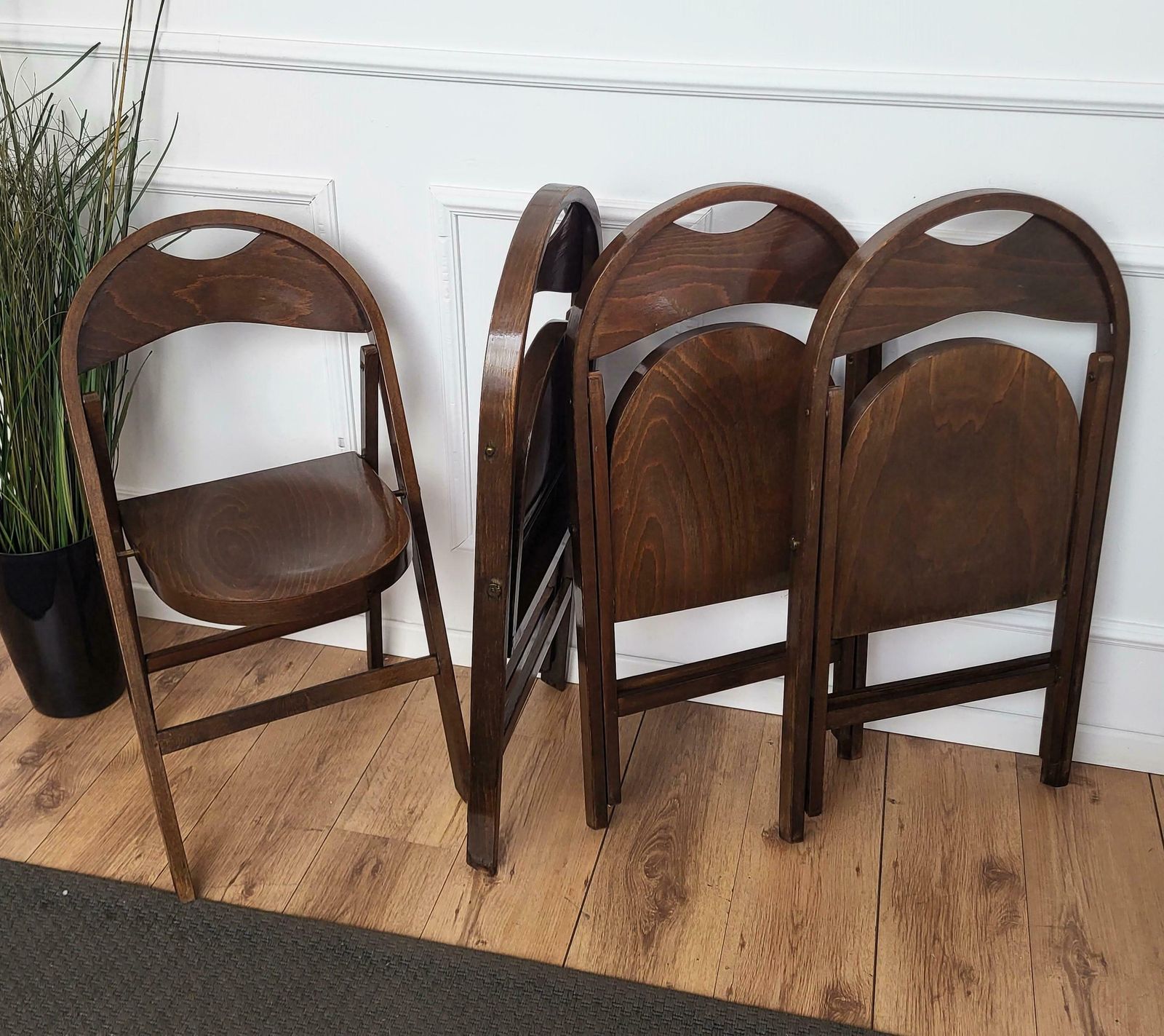 Set Of 4 1960s Mid Century Thonet B 751 Wood Folding Chairs photo vintage