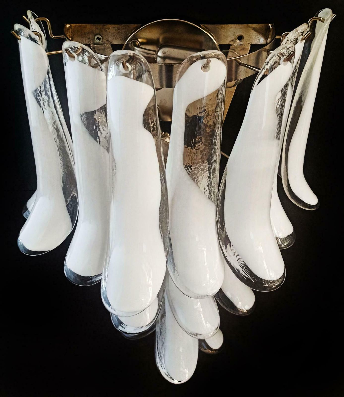 Set Four Of Italian Petal Murano Sconces, Mazzega Style photo vinterior