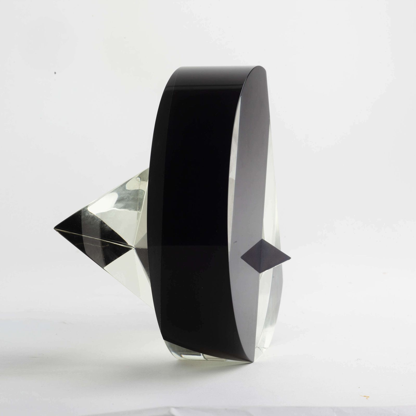 Cristal Abstract Sculpture By Czeck Vlastislav Janacek photo 2500.0