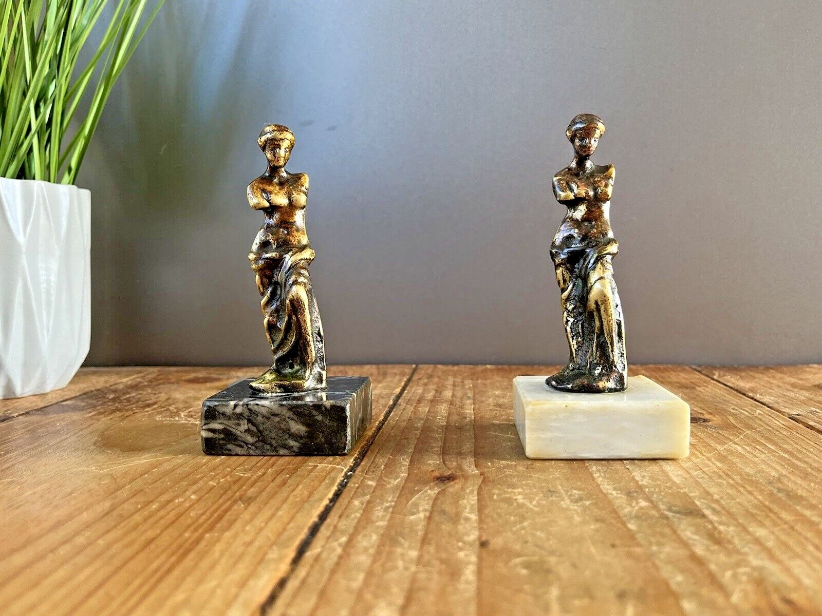 Vintage Greek Venus De Milo Brass Marble / Stone Base Desk Sculpture Paperweight photo vintage