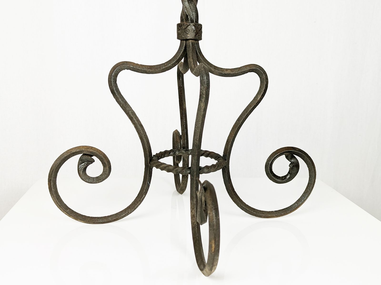 Hand Crafted Wrought Iron Pedestal From The Early 1900s Attributed To Alessandro Mazzucotelli photo 1350.0