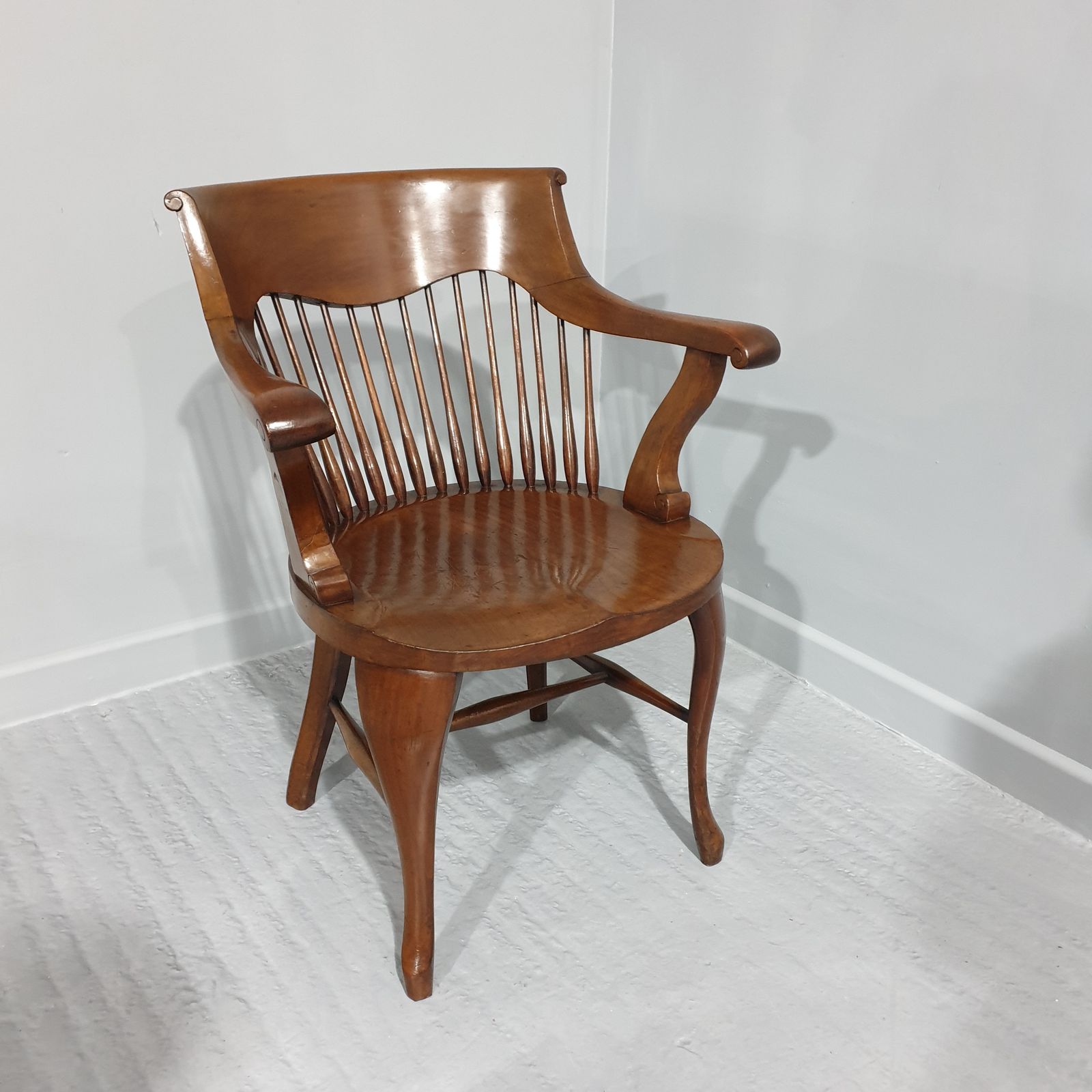 Super Mahogany Office Desk Chair