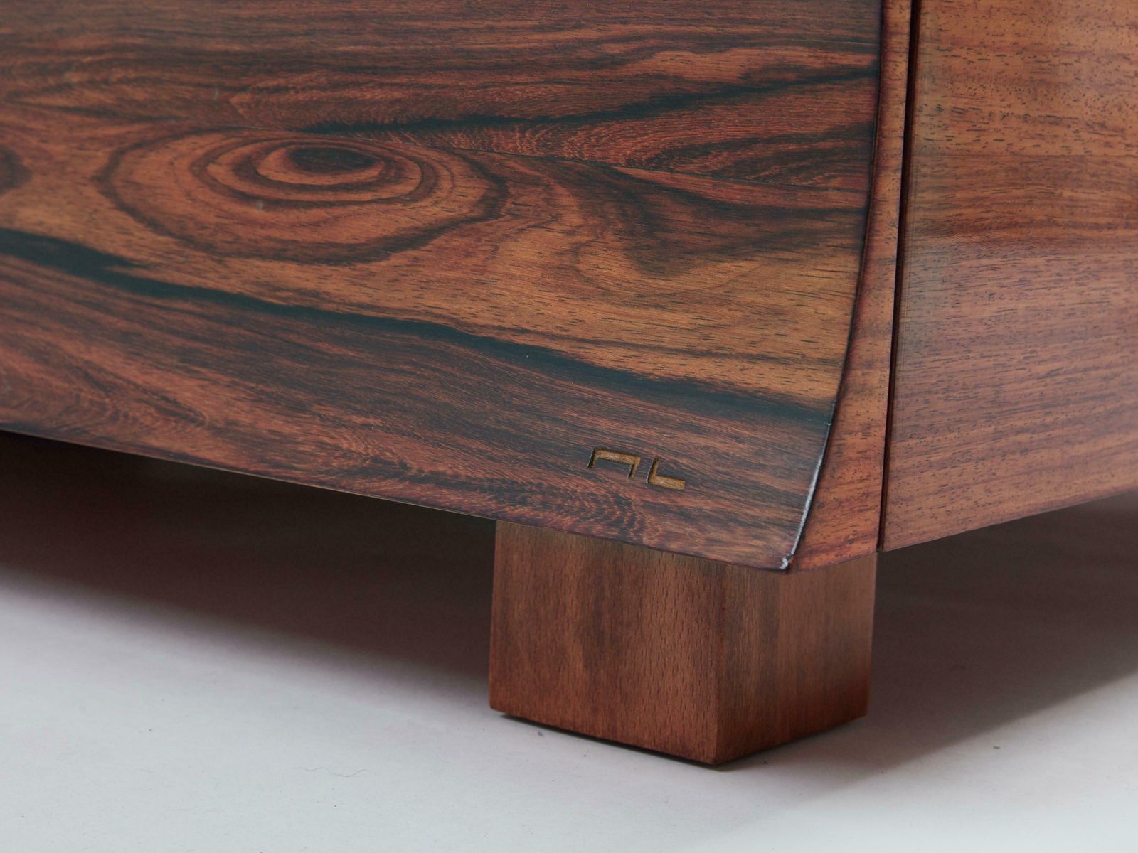 Cabinet bar Michel Lefevre en placage et marqueterie, 1960 photo buy