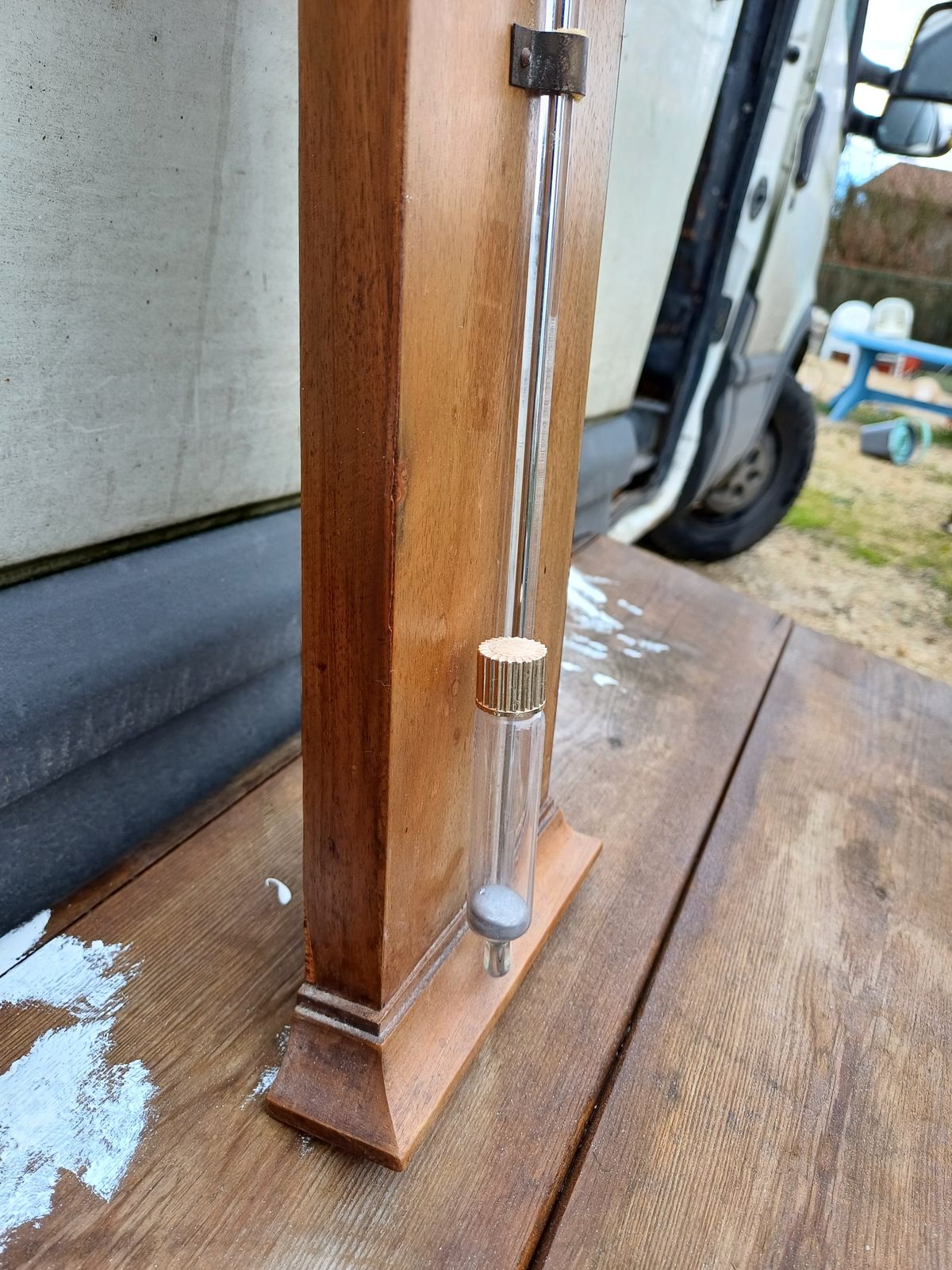 photo furniture Napoleon III Altitude Barometer