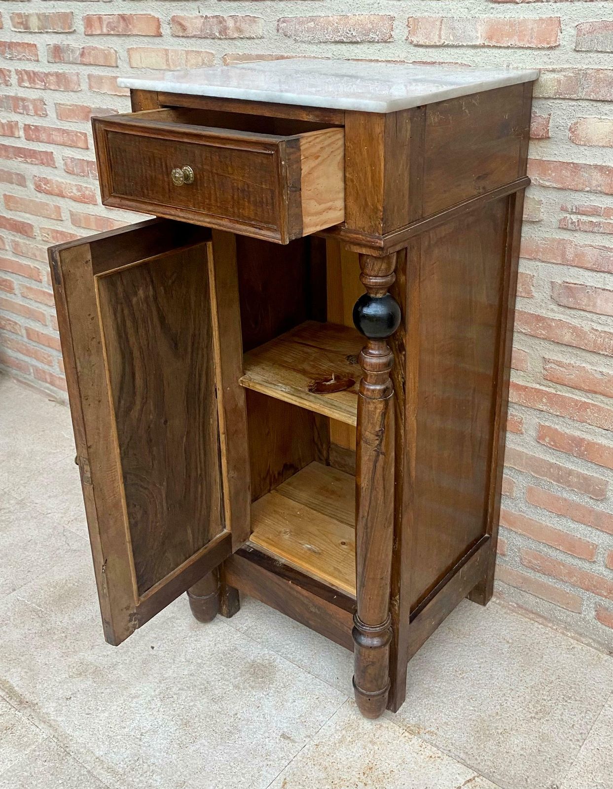 Tables de chevet françaises en noyer, début du XXe siècle, un tiroir, plateau en marbre photo 2518.0