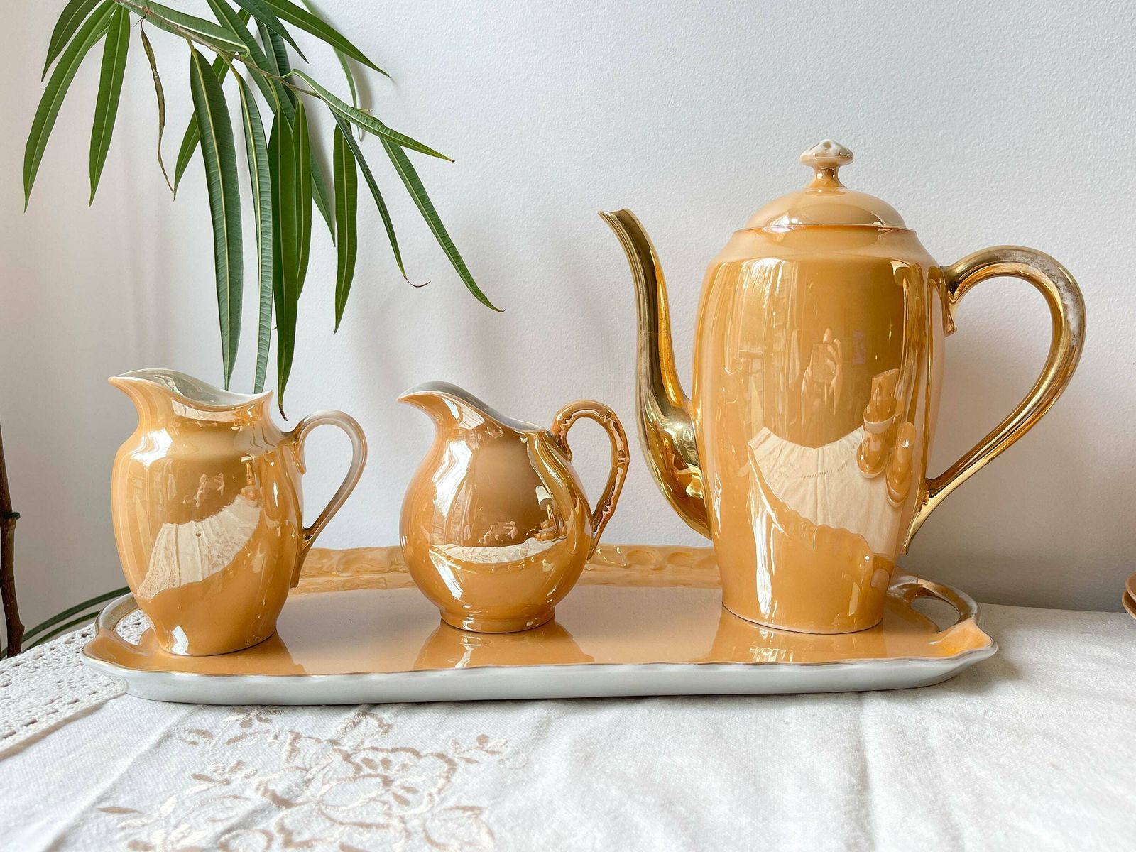 Vintage Luster Czecho Slovaquia Victoria China Iridescent Peach Tea Set 1950   Midcentury Lusterware Czecho Slovaquia   Cups photo vinterior