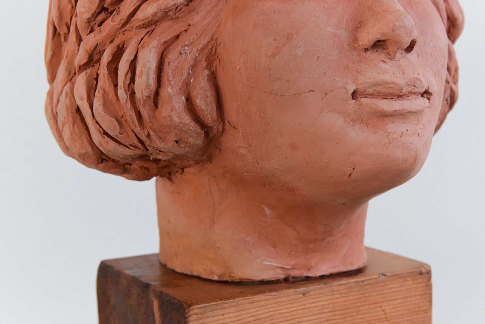 Mid 20th Century Original Terracotta Sculpture Bust Of A Female By Winifred Slater photo vinterior