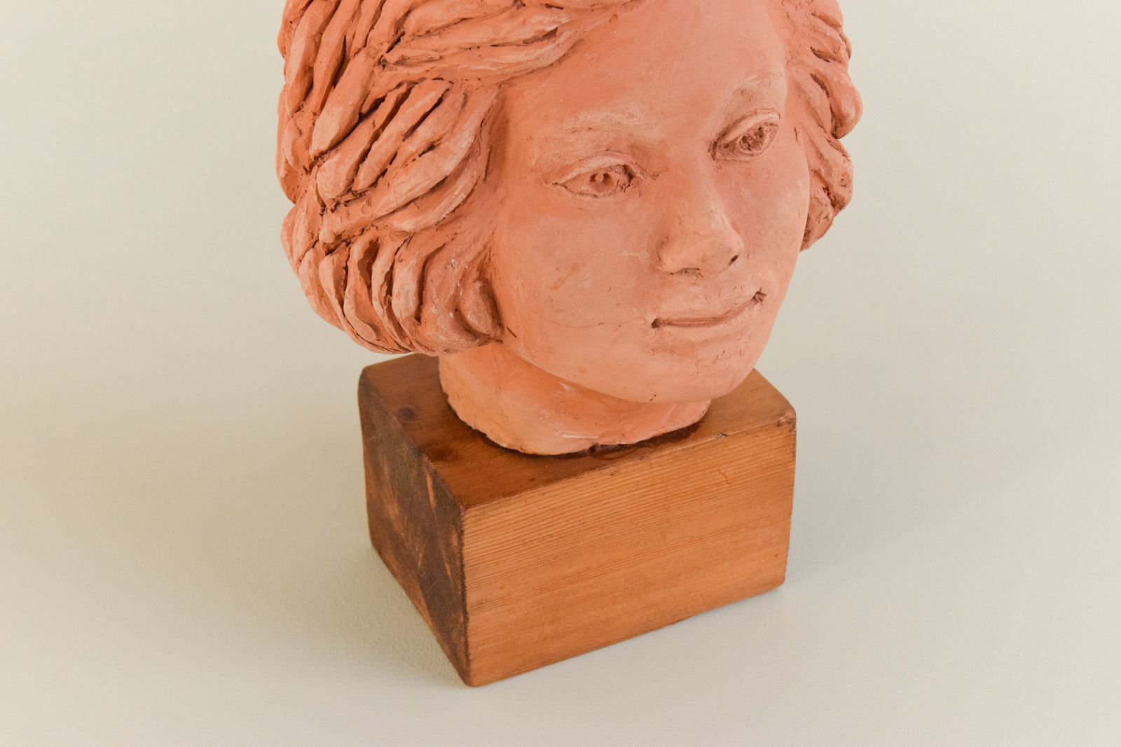 Mid 20th Century Original Terracotta Sculpture Bust Of A Female By Winifred Slater photo buy