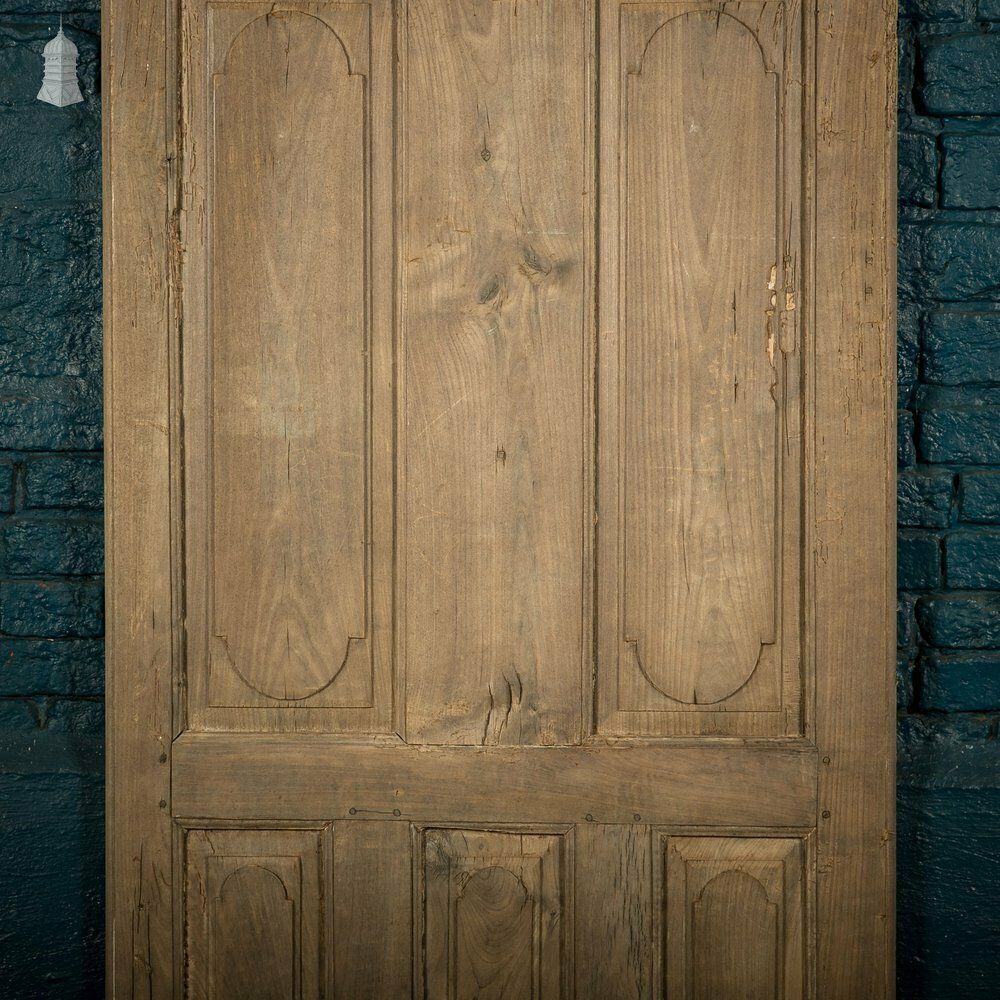 Oak Panelled Door, Moulded 7 Panel photo Home Fixtures