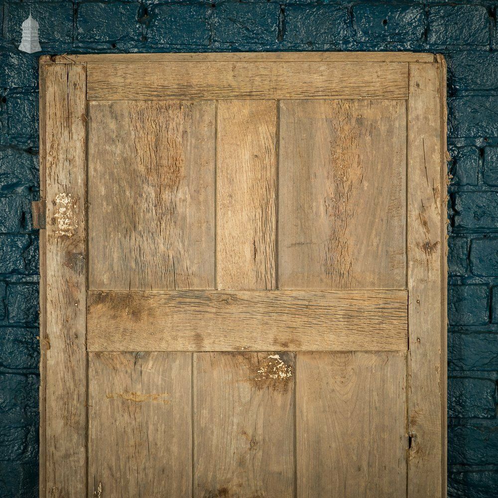 420.0 Oak Panelled Door, Moulded 7 Panel photo