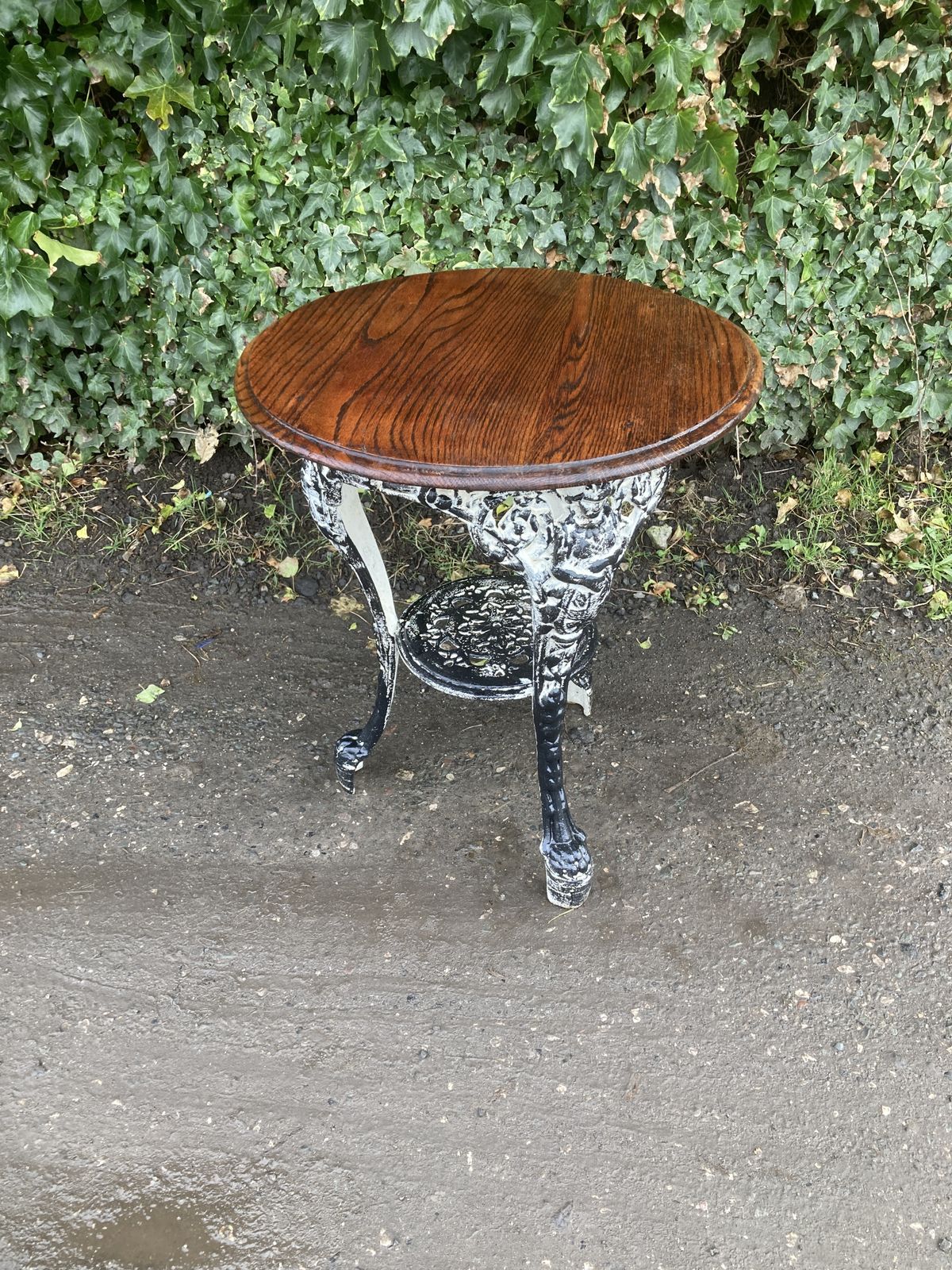 Britannia Style Pub/Garden Table With Oak Top photo 145.0