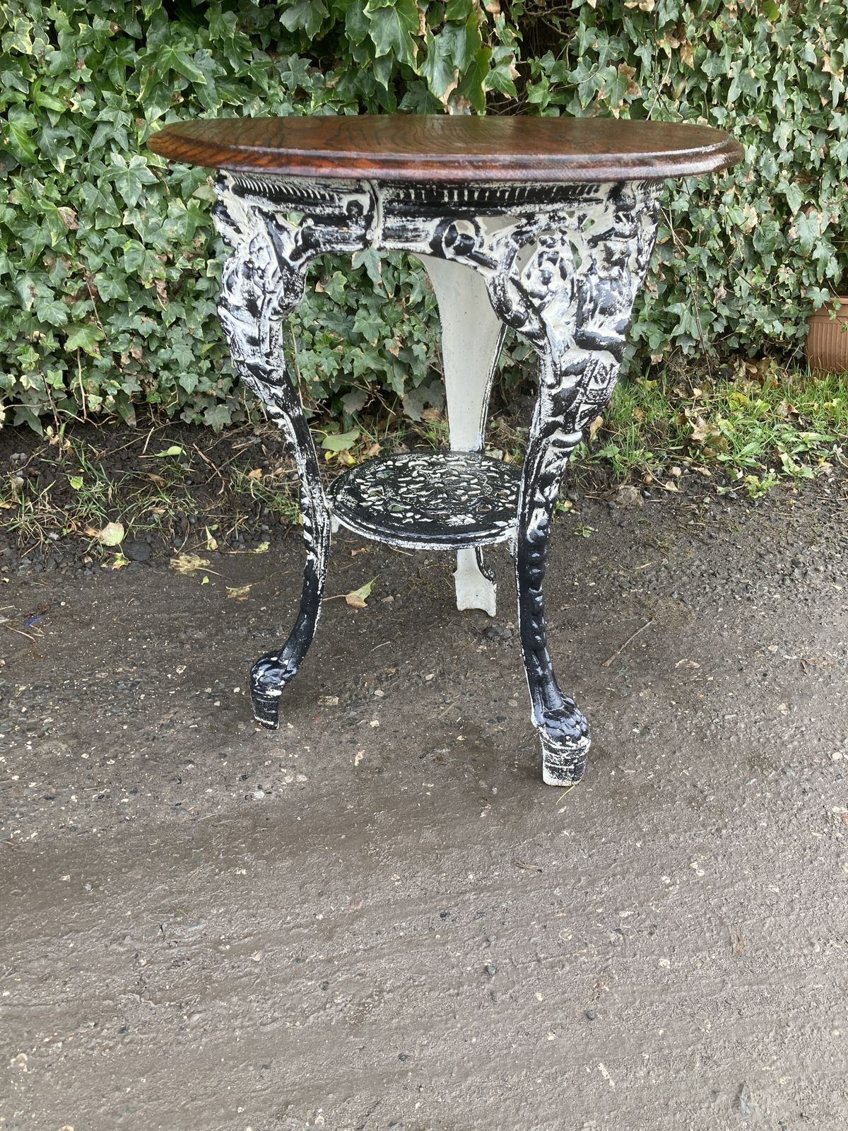 photo furniture Britannia Style Pub/Garden Table With Oak Top