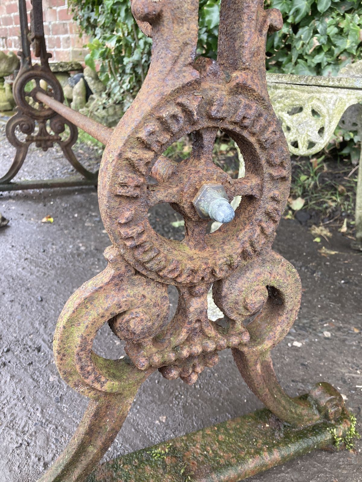 Victorian Hardy Hirst Huddersfield Cast Iron Mahogany Top Garden Table