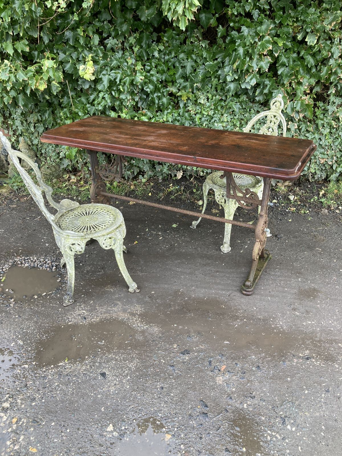 Victorian Hardy Hirst Huddersfield Cast Iron Mahogany Top Garden Table photo Garden Furniture