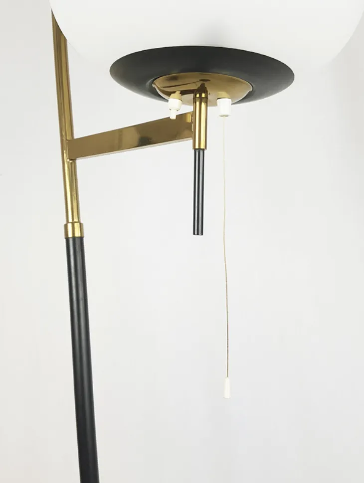 photo furniture Black Metal, Brass & White Glass Floor Lamp Attrib. To Stilnovo, 1950s