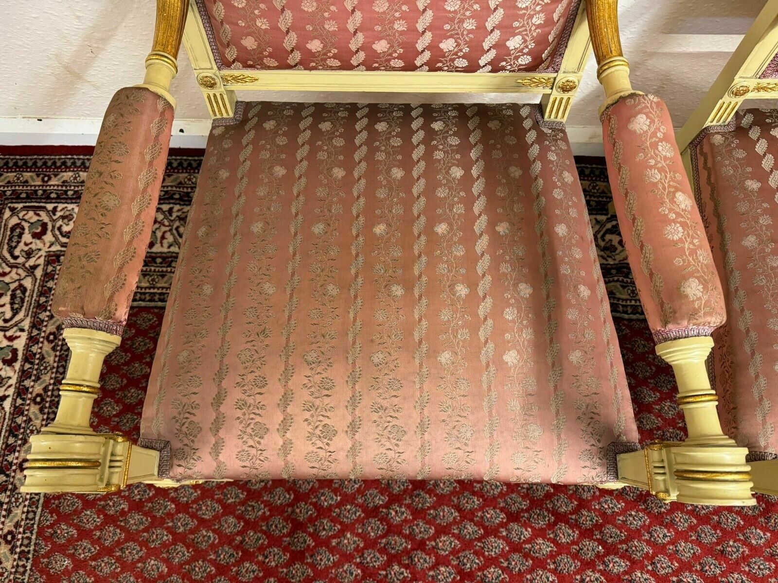 photo furniture Stunning Pair Of French Antique Upholstered Armchairs Circa 1880