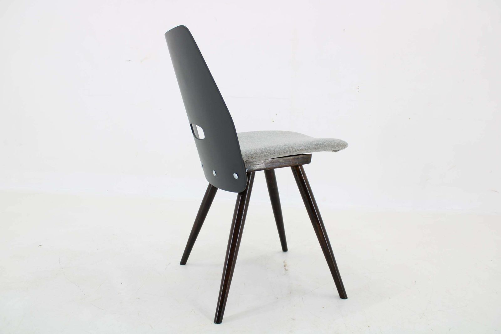 photo furniture 1960s Set Of Four Dining Chairs By Tatra, Czechoslovakia