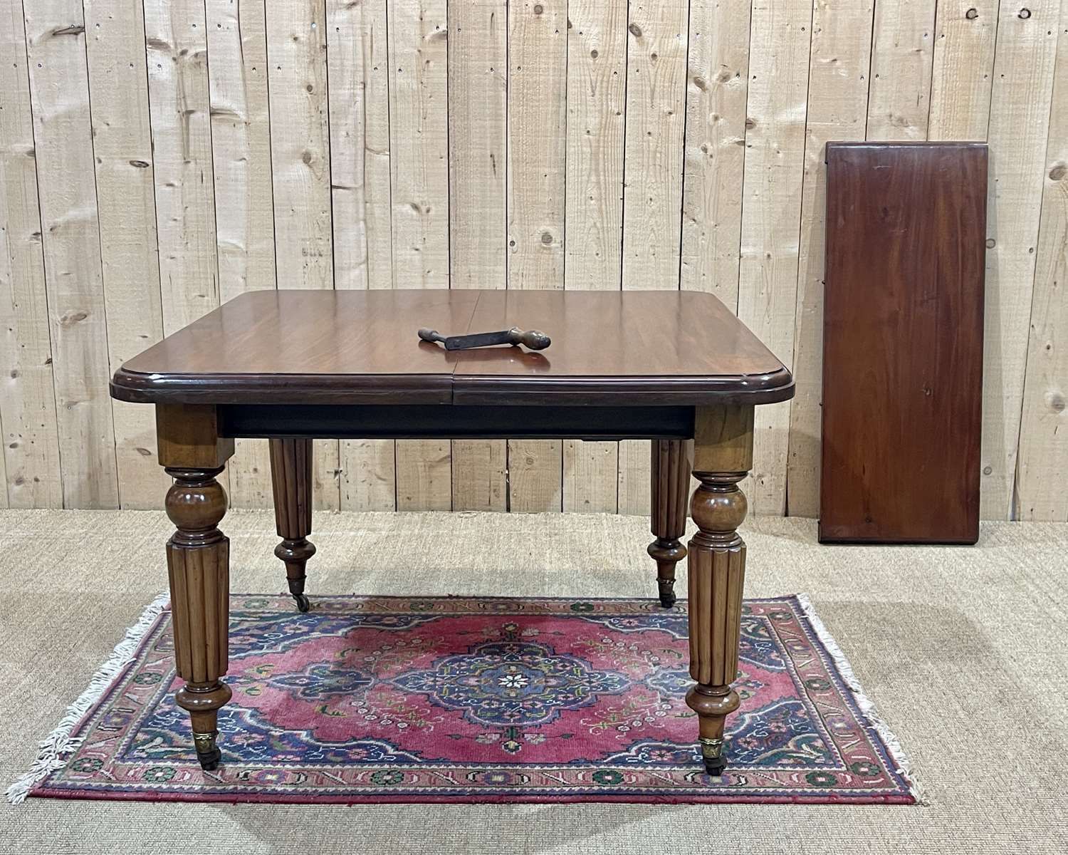 Victorian Mahogany Crank Table From The 19th Century With 1 Extension photo buy