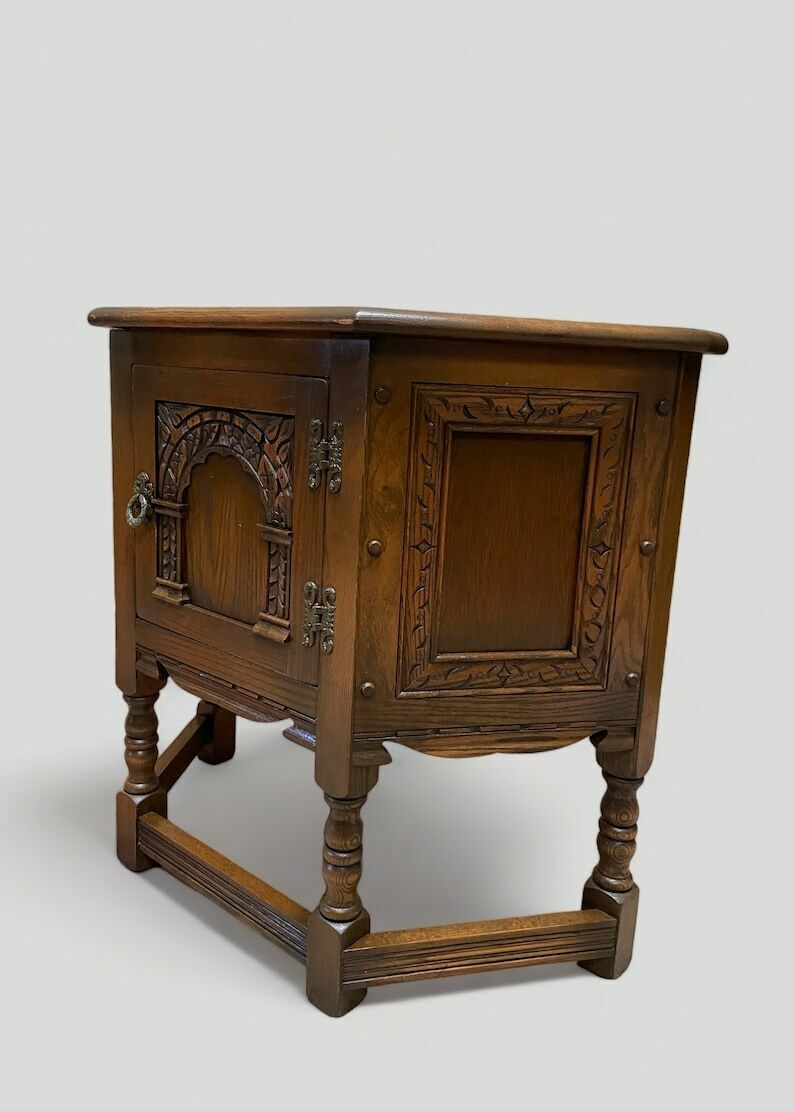 Vintage Old Charm Wood Brothers / Traditional Chestnut / Side Cabinet / Free Delivery / Carved Oak / C1960s photo vinterior