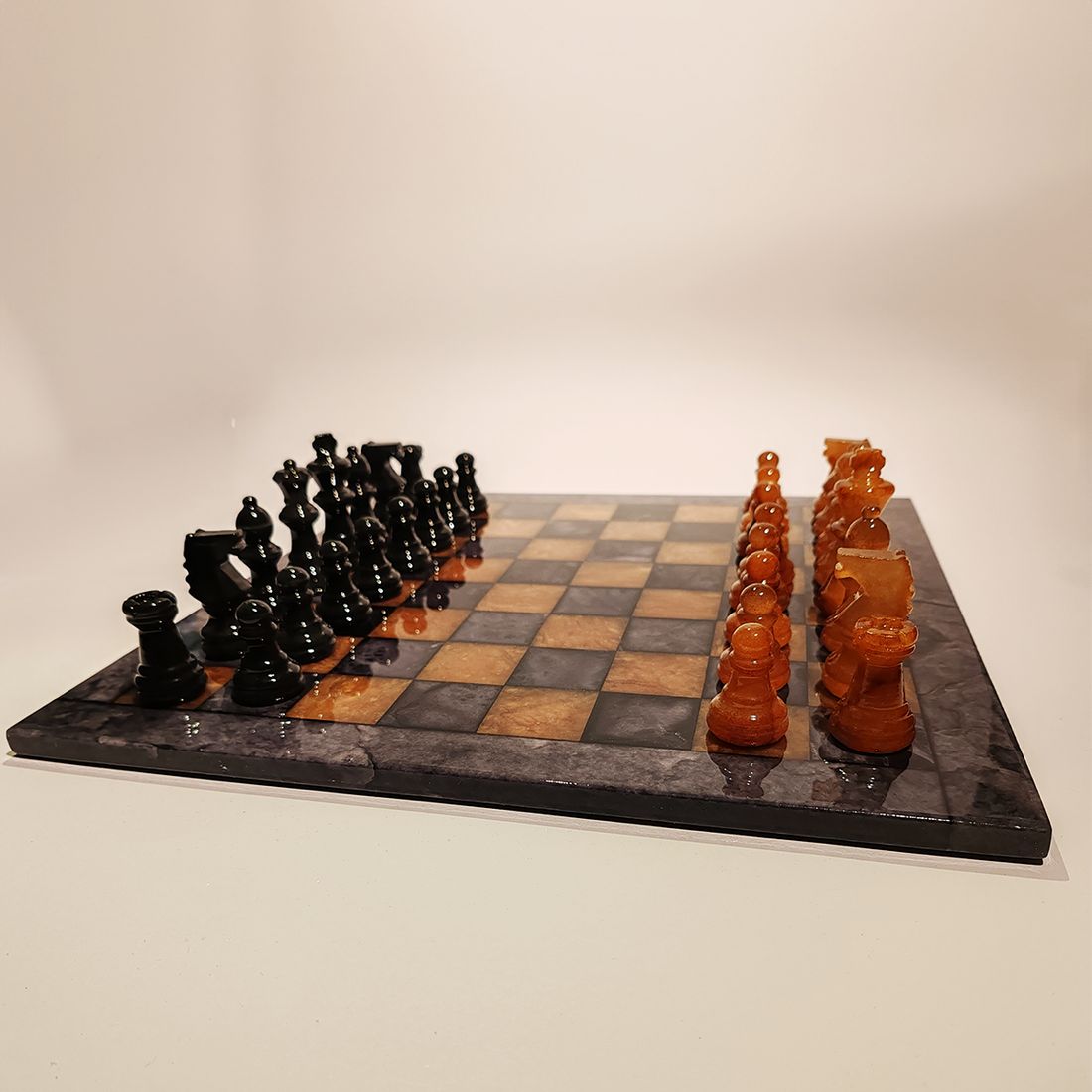 Chess Set In Hand Carved Italian Alabaster Of Volterra   Black And Natural Agate 1970s photo for sale
