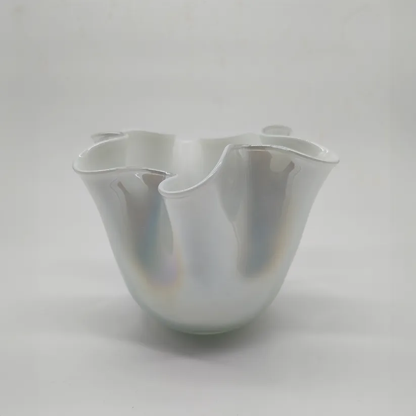 Vintage Jacketed Pearl White Fazzoletto Vase In Murano Glass   1960s
