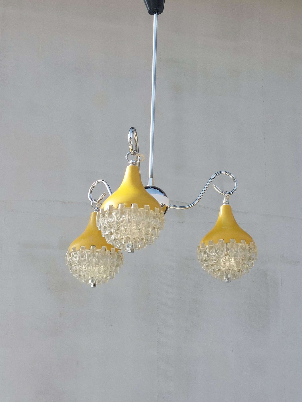 Retro Pendant Lamp /Retro Ceiling Light/Space Age Pendant Lamp/Space Age Chandelier/Mcm Pendant Lamp/Vintage Chandelier/Pineapple Shape/70's photo 384.0
