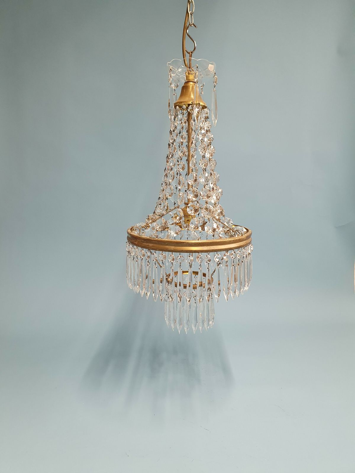 Early 20th Century Spike Chandelier With Swags To The Top