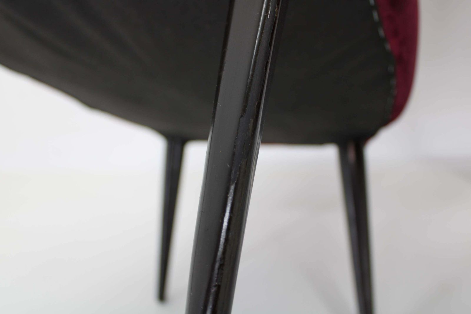 photo vinterior 1950s Pair Of Italian Chairs, Restored