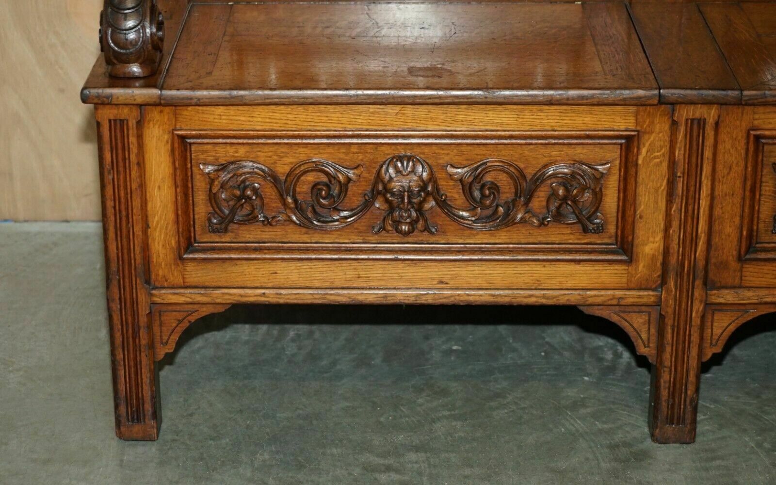 Finest Quality Hampton & Son's Antique Victorian Walnut Hand Carved Bacon Settle photo Furniture