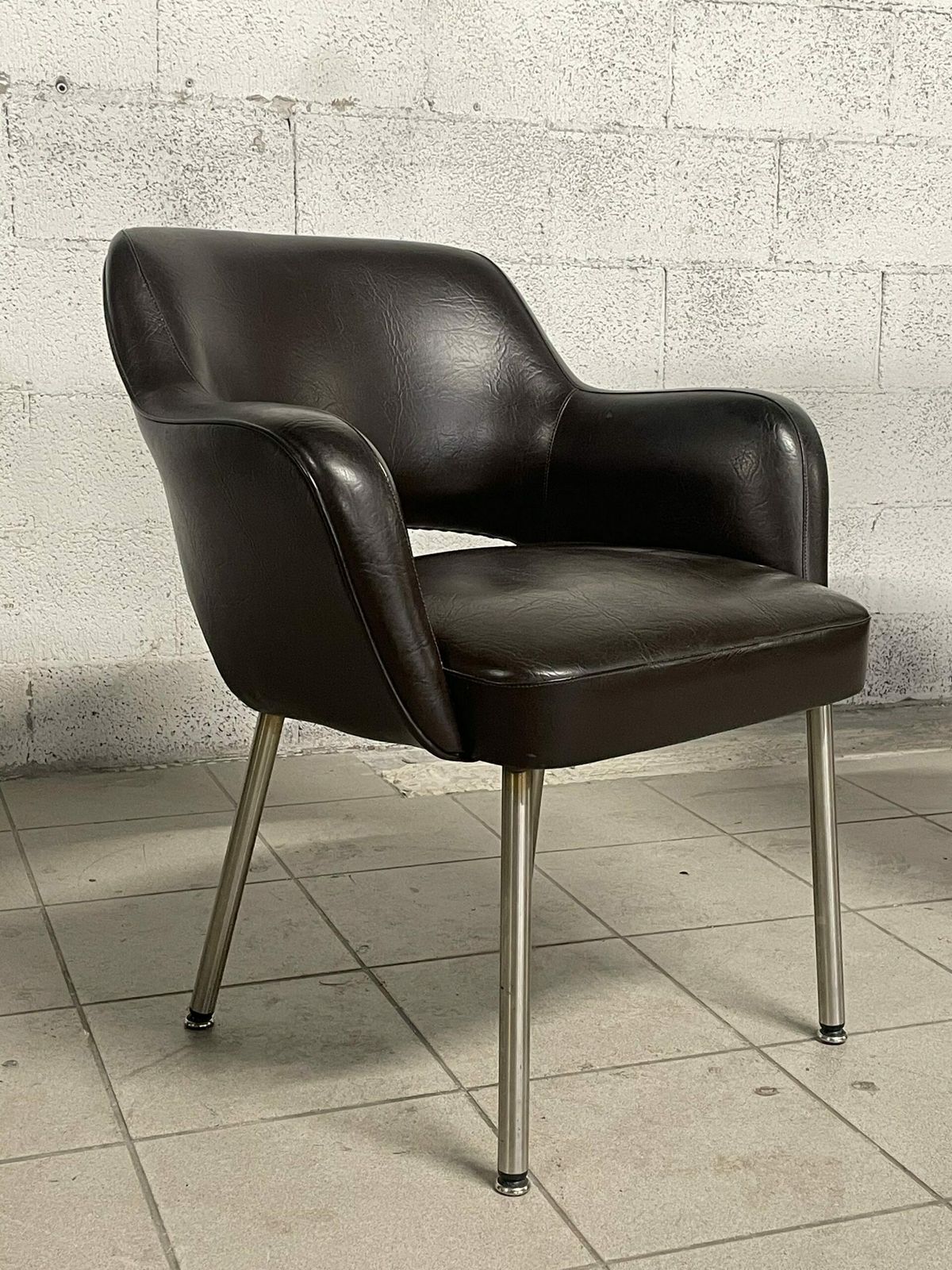 Pair Of 70's Armchairs By Mobiltecnica (Turin)