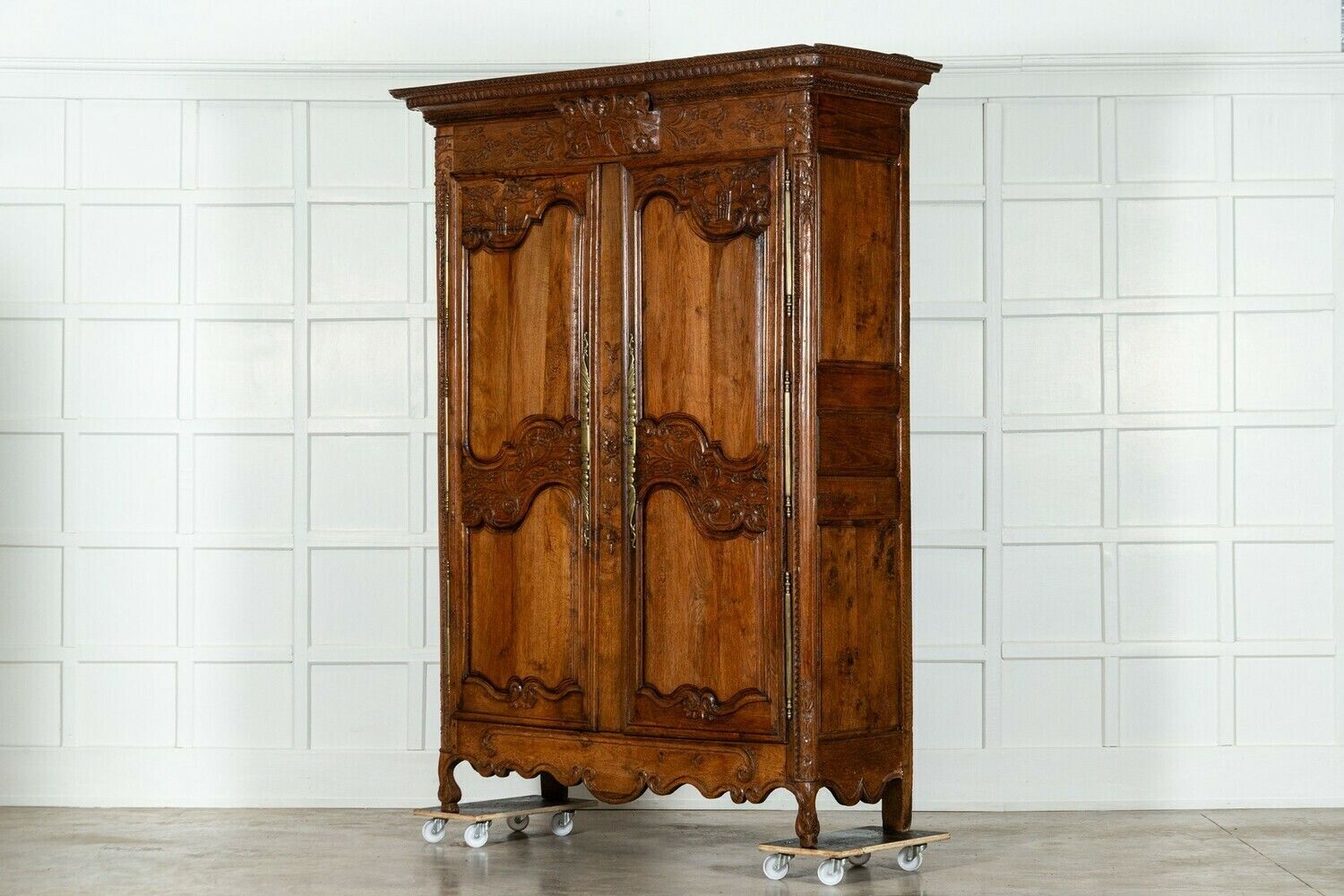 Large 18thc French Carved Walnut Armoire photo vinterior