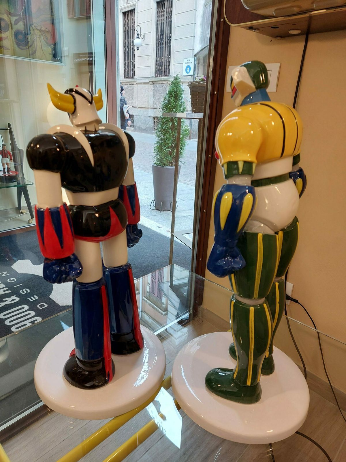 Artistic Ceramics Of Two Icons That Made The History Of Cartoons photo Home Decor