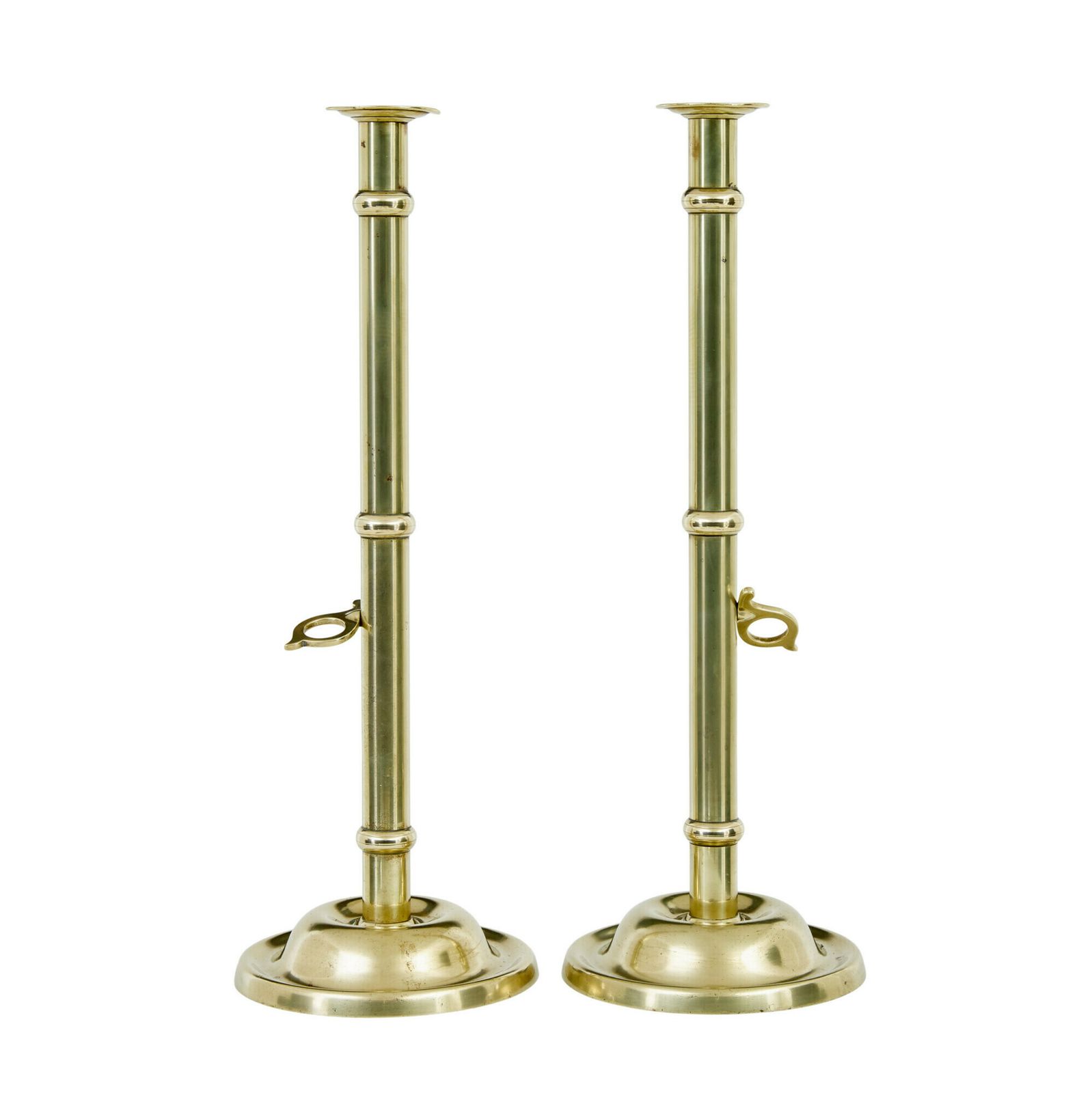 Pair Of Arts And Crafts 19th Century Brass Candlesticks photo vinterior