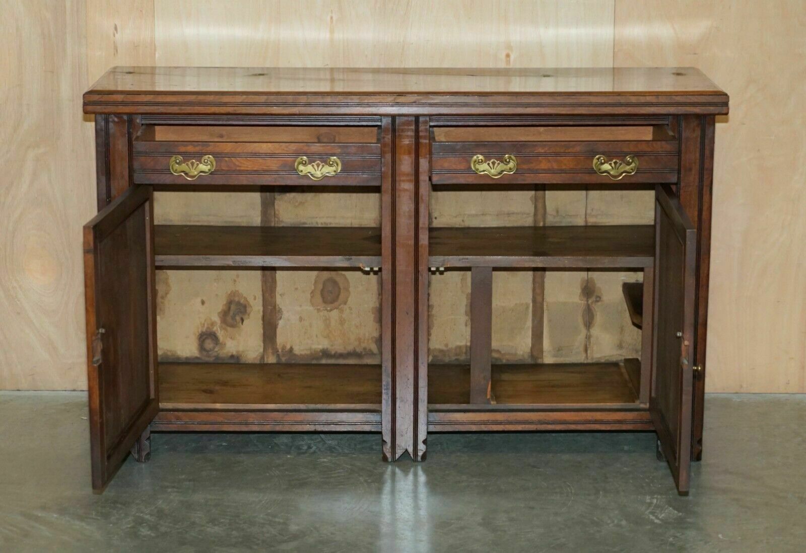 photo vintage Antique English Country Oak Circa 1880 Victorian Sideboard Base With Drawers