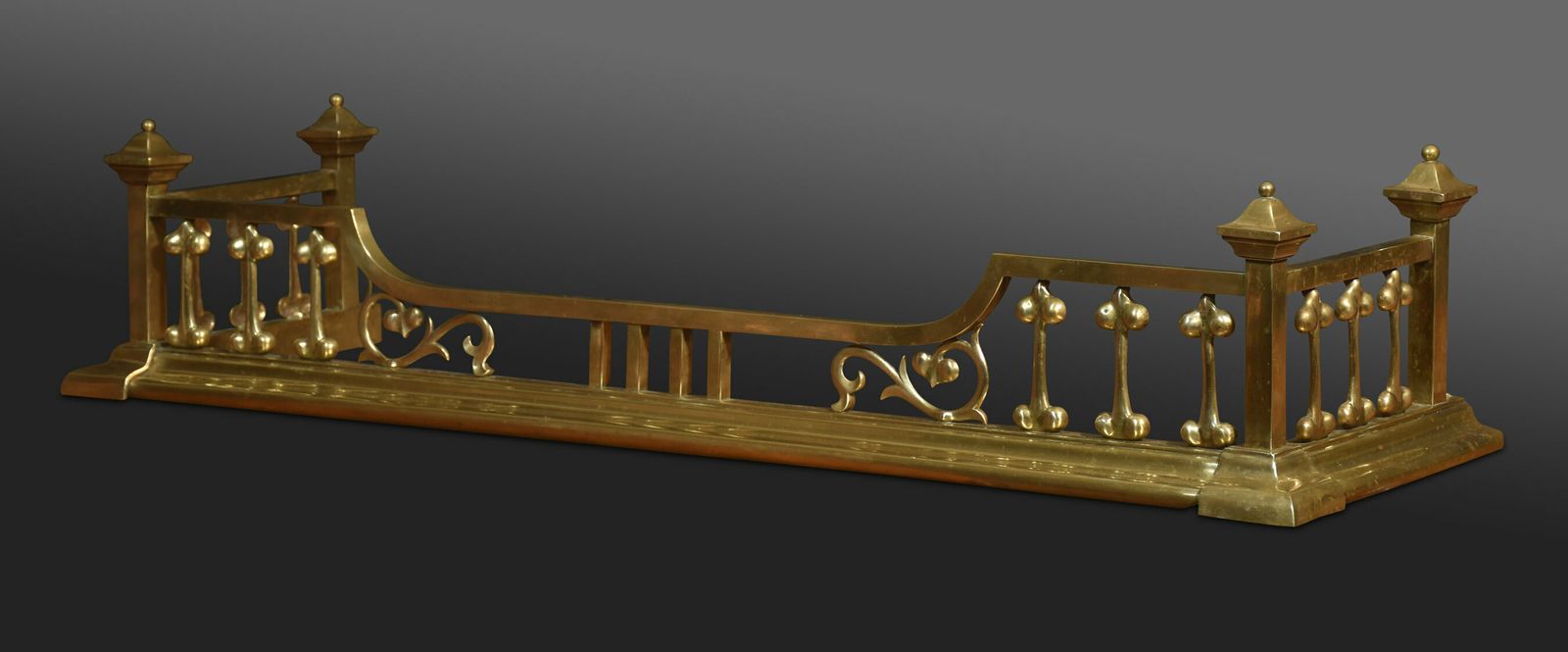 Art Nouveau Brass Fender photo 570.0