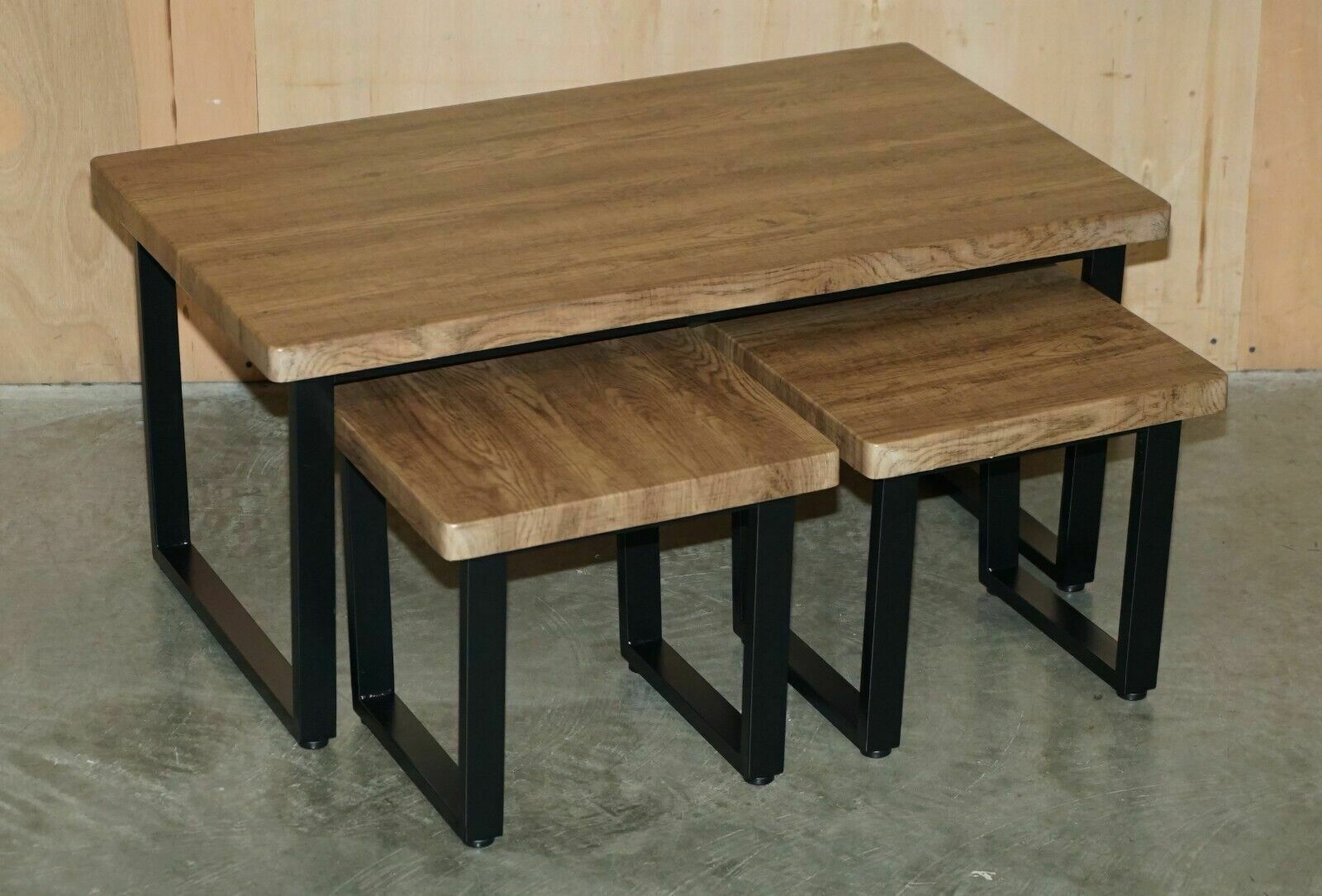 Nice Decorative Contemporary Coffee & Side Tables Nest Part Of A Large Suite