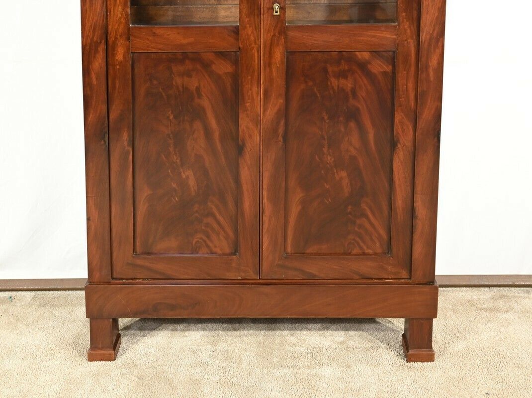 photo for sale Small Mahogany Bookcase, Restoration Period – Early 19th Century