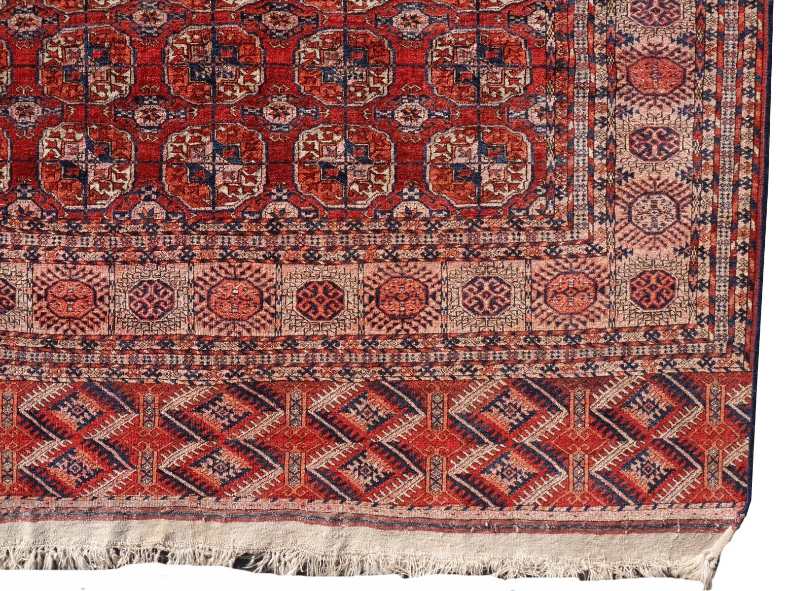 photo buy Antique Rug Turkman Tekke Bukhara Main Carpet Djoharian Collection