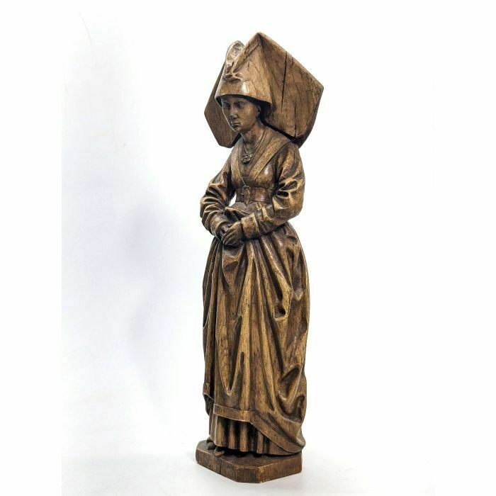 1900 Plaster Statuette Of A Woman With A Hennin Or Cornette In Faux Oak Wood photo for sale