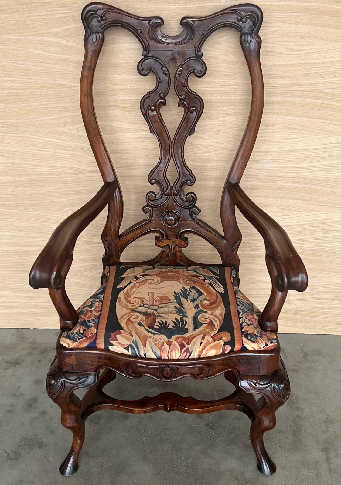 photo vintage Paire de fauteuils de salle à manger Chippendale gothique en acajou massif, 1890