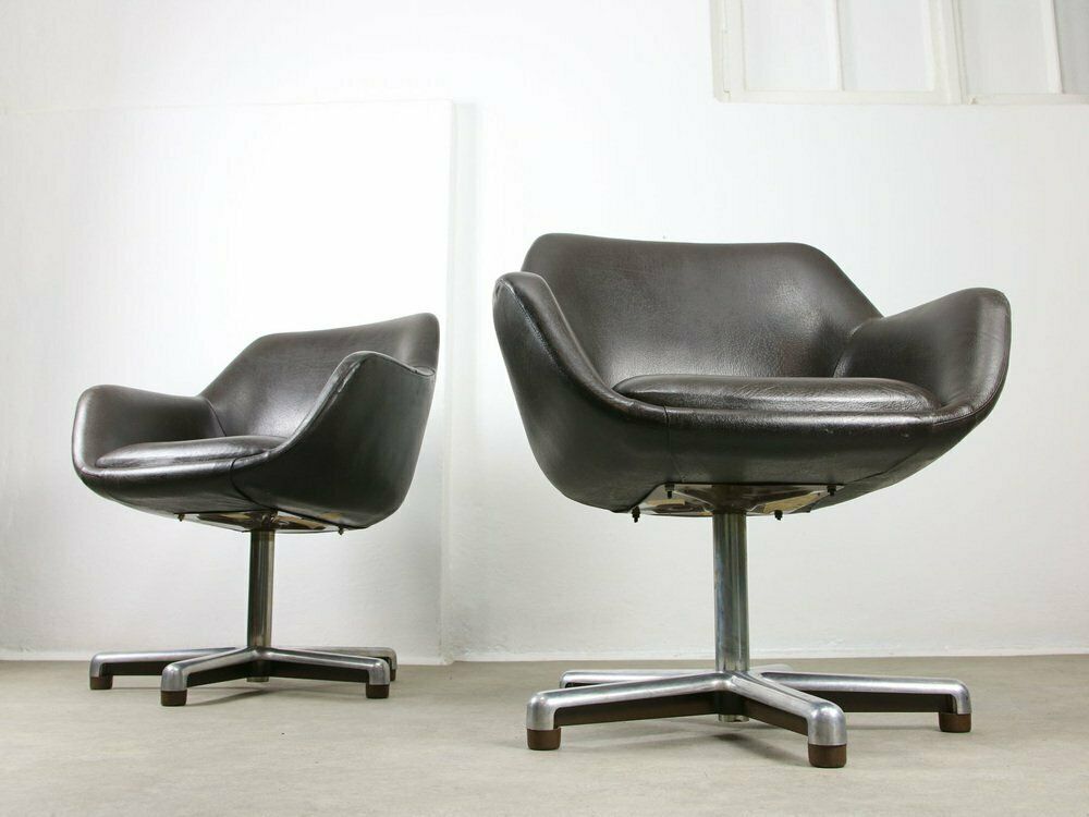 Mid Century Chocolate Brown Leather Swivel Chair photo 832.0