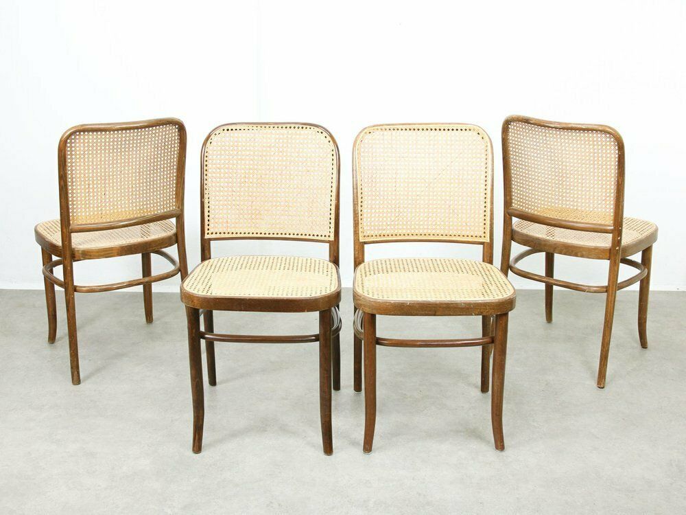 No. 811 Chairs From Michael Thonet, 1970s, Set Of 4 photo furniture
