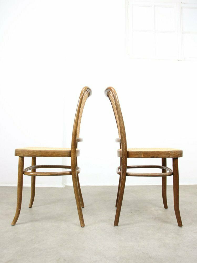 No. 811 Chairs From Michael Thonet, 1970s, Set Of 4 photo vinterior