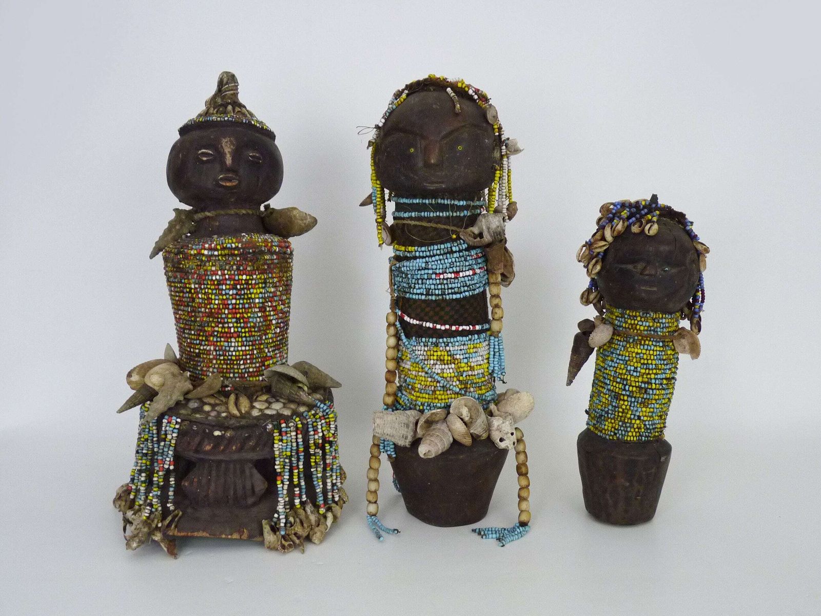 3 Namji Dowayo Poppen, Nigeria/Kameroen. Afrikaanse Kraalpoppen. Tribale Kunst